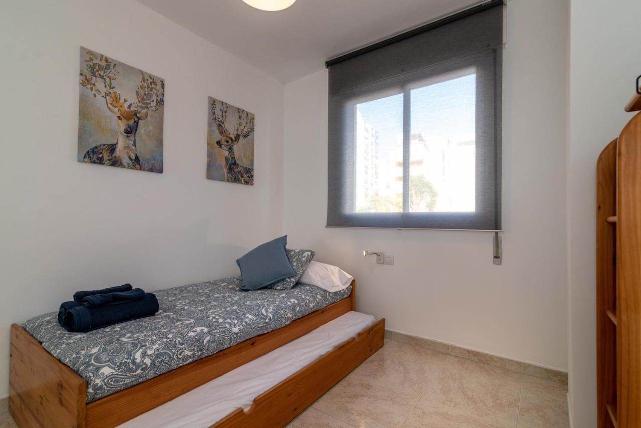 דירות בנאלמדנה Vb Golondrinas Recently Renovated 2Bdr Apt מראה חיצוני תמונה